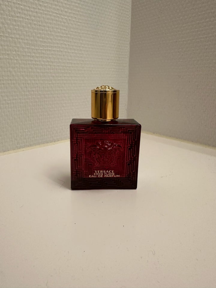 Eau de parfum, Parfume, Versace