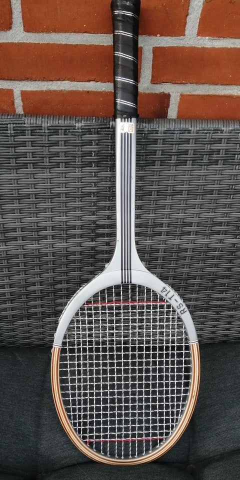 Tennisketsjer, RETRO FDB SPORT