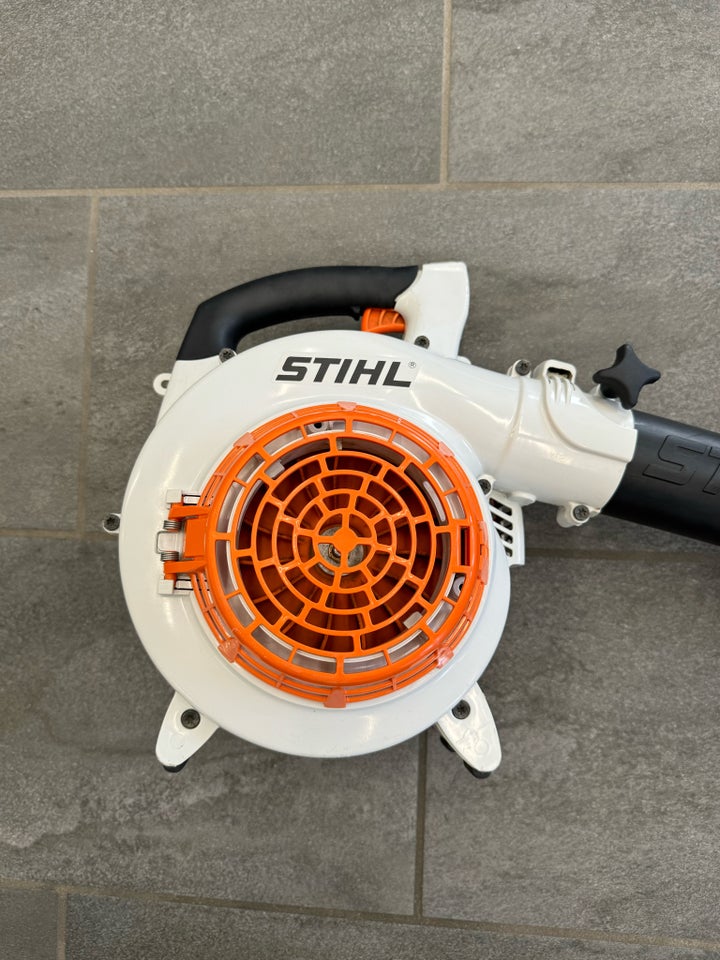 Løvblæser, Stihl