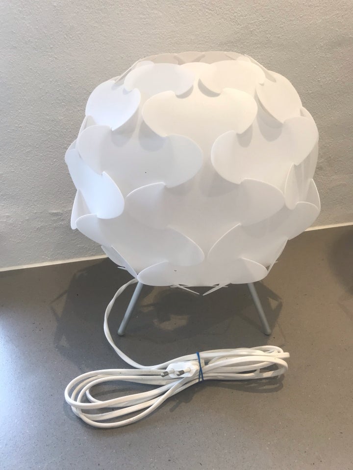 Skrivebordslampe IKEA