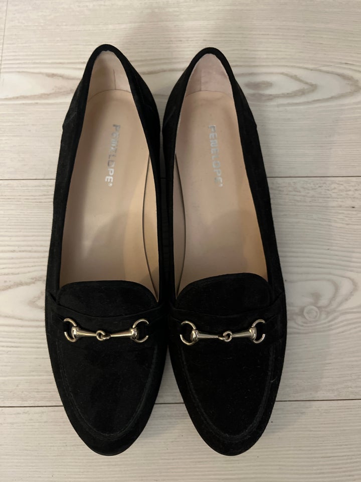 Loafers, str. 43, Penelope