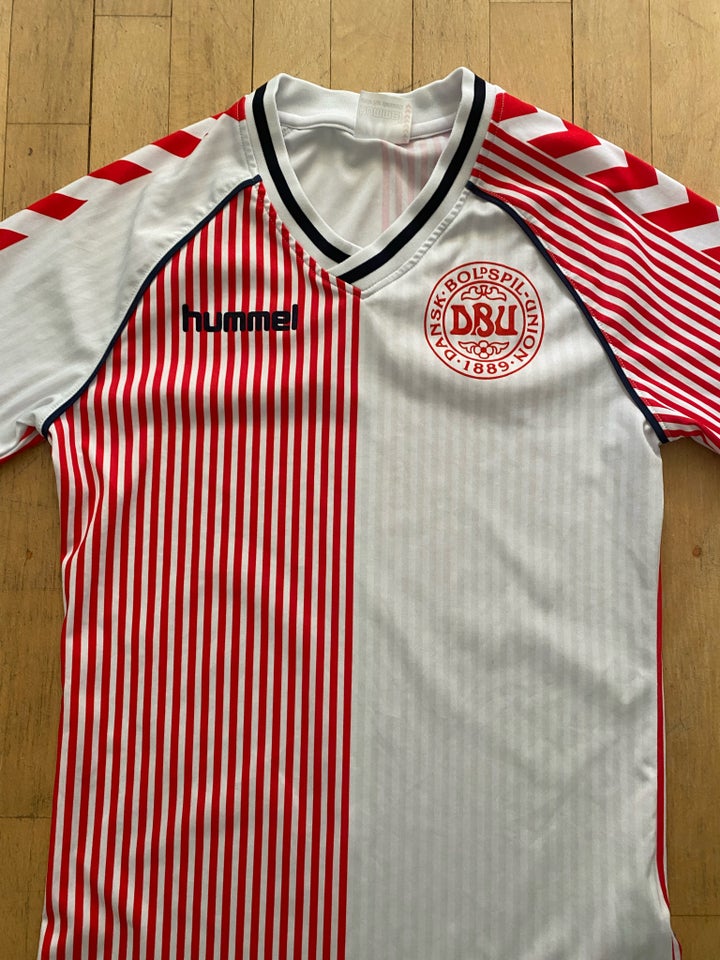 Fodboldtrøje, T shirt, Hummel