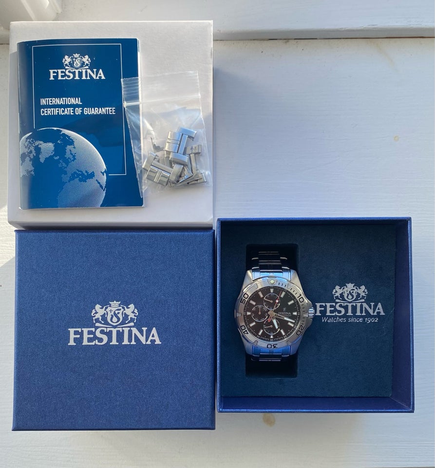 Herreur, Festina