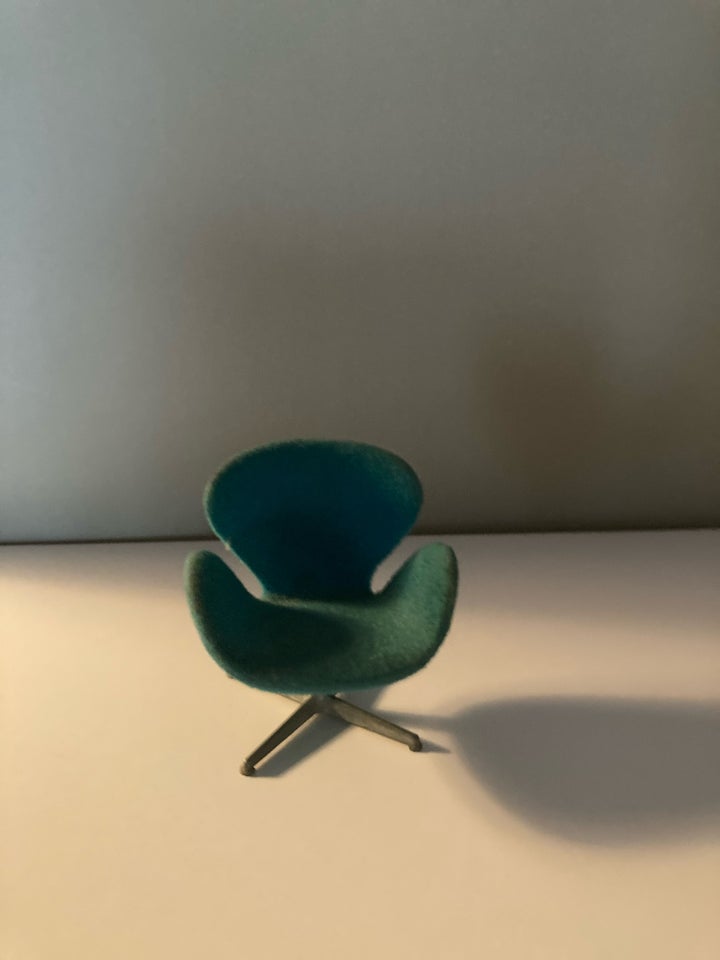 Arne Jacobsen miniature møbler