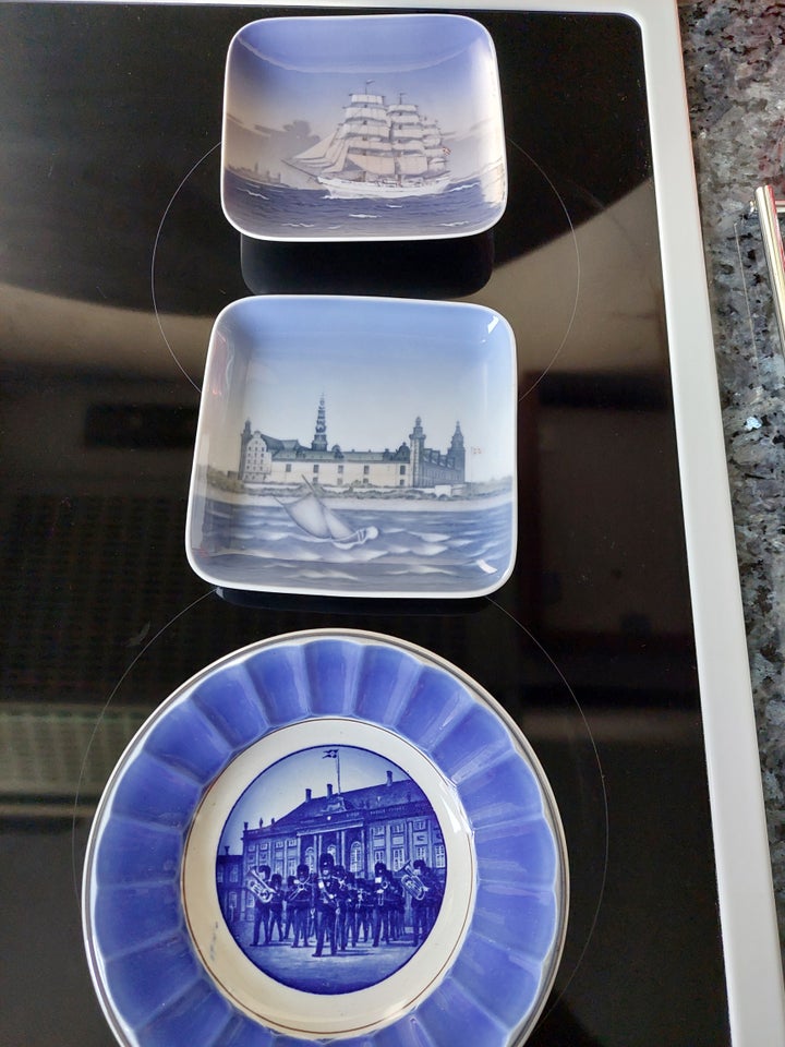 Porcelæn, Platter, Royal