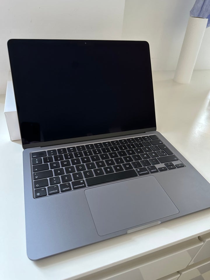 Andet mærke MacBook Air M2 8 GB ram