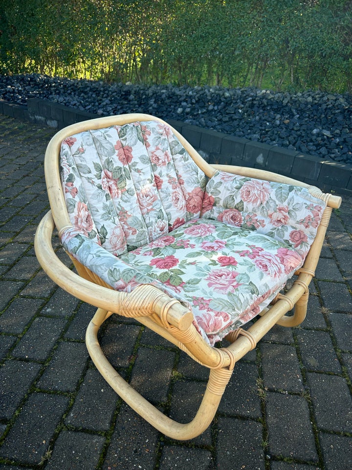 Bambussæt - sofa, stole, sofabord