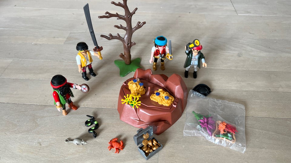 Playmobil, Sørøvere m skatte