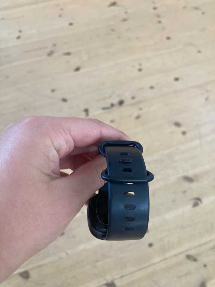 Løbeur, Fit bit versa 4 sort, Fitbit