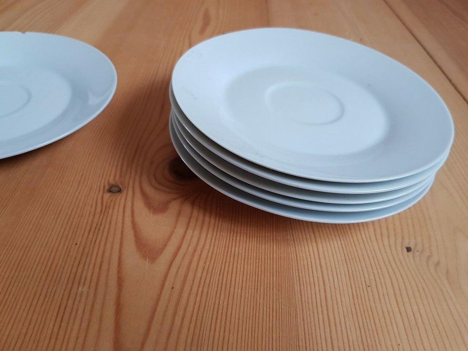 Porcelæn underkopper ukendt