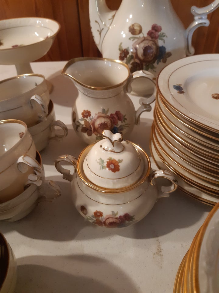 Porcelæn kaffestel Rosenborg