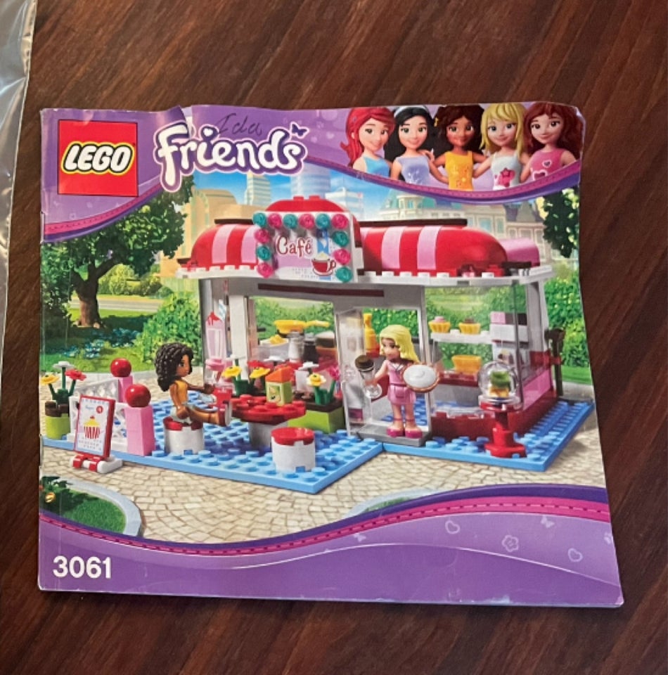 Lego Friends 3061 Heartlake