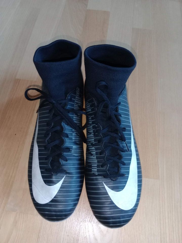 Fodboldsko Nike Mercurial str