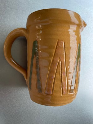Keramik Kande pitcher