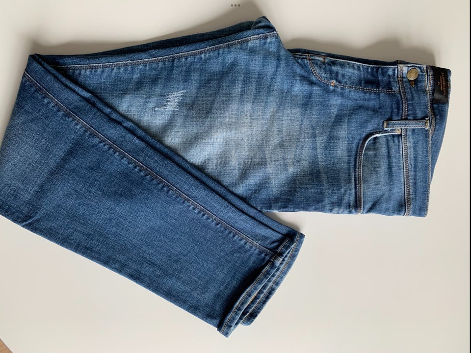 Jeans, Lindberg, str. 32