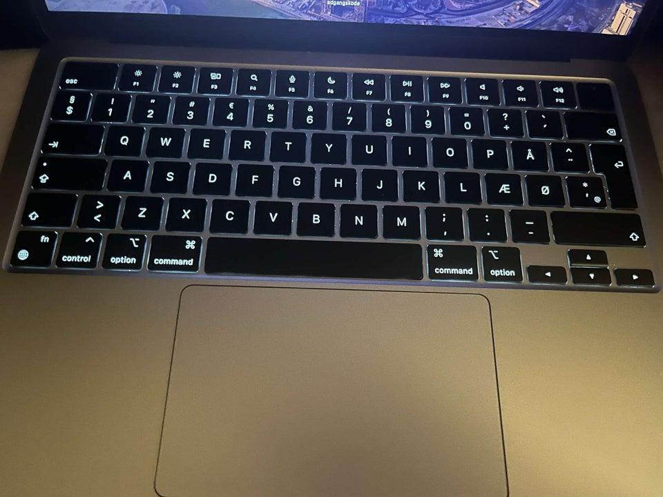 Andet mærke MacBook Air 13.6 space