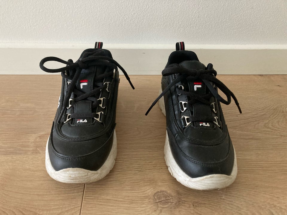 Sneakers, str. 34, Fila