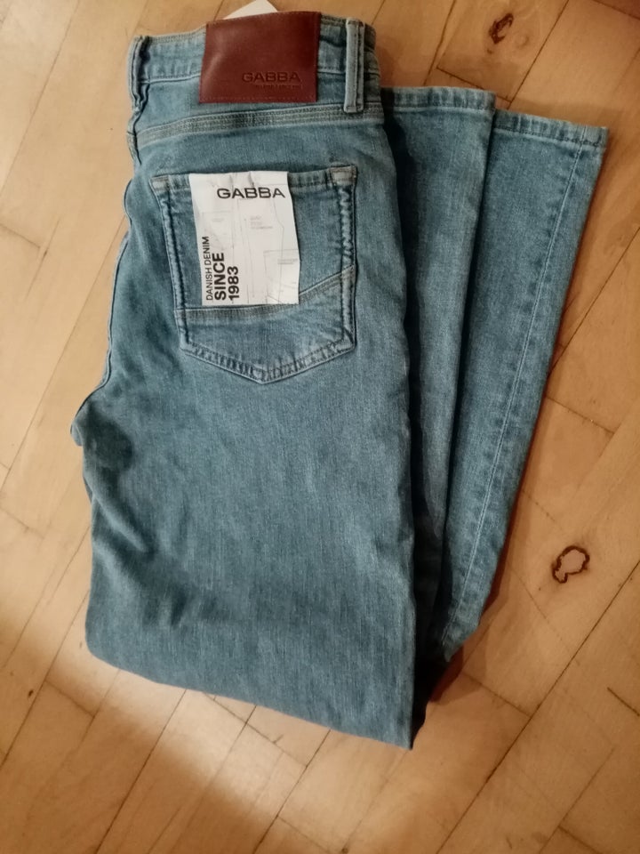 Jeans, Gabba, str. 32