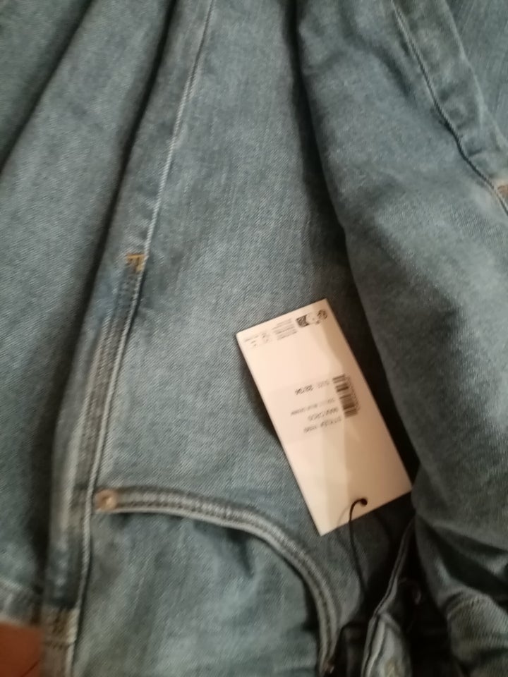 Jeans, Gabba, str. 32