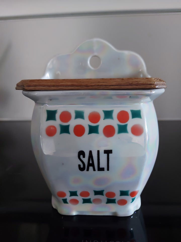 Porcelæn Saltkar med låg