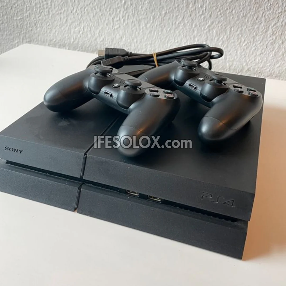 Playstation 4 Playstation 4 med 2