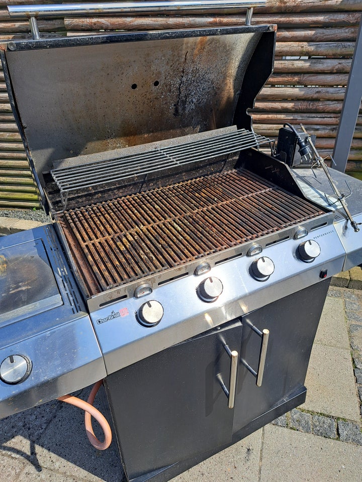 Gasgrill Charbroil performance