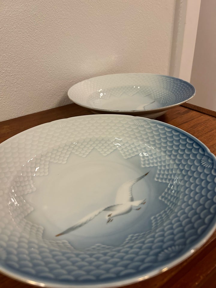 Porcelæn Stor dyb måge tallerken 