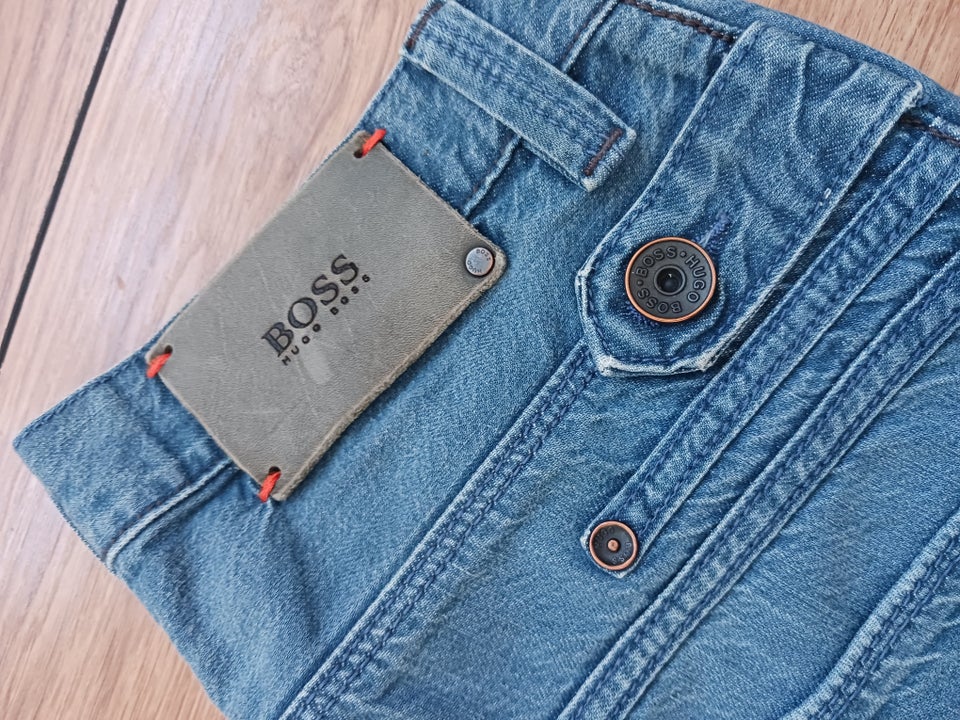 Jeans, Hugo boss, str. findes i