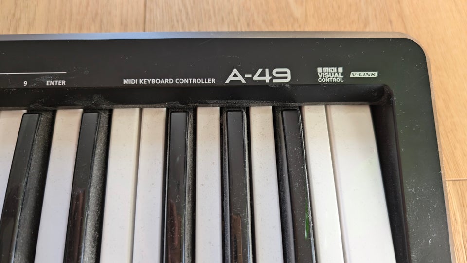 Midi keyboard, Roland A-49