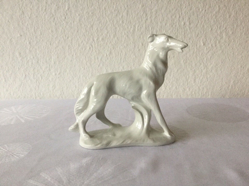 Tysk porcelæns figur hund  Tysk