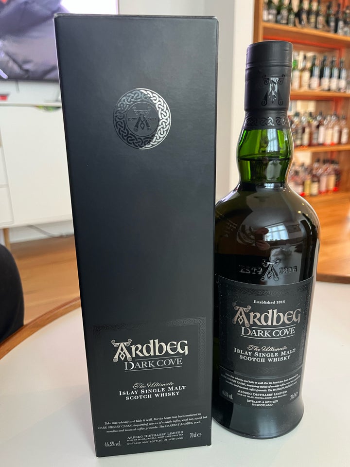 Flasker, Ardbeg Dark Cove og Ardbeg