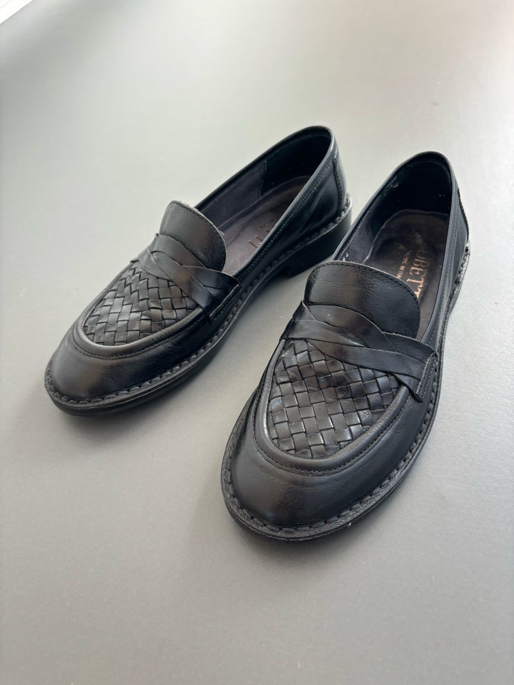 Loafers, str. 38, Bubetti