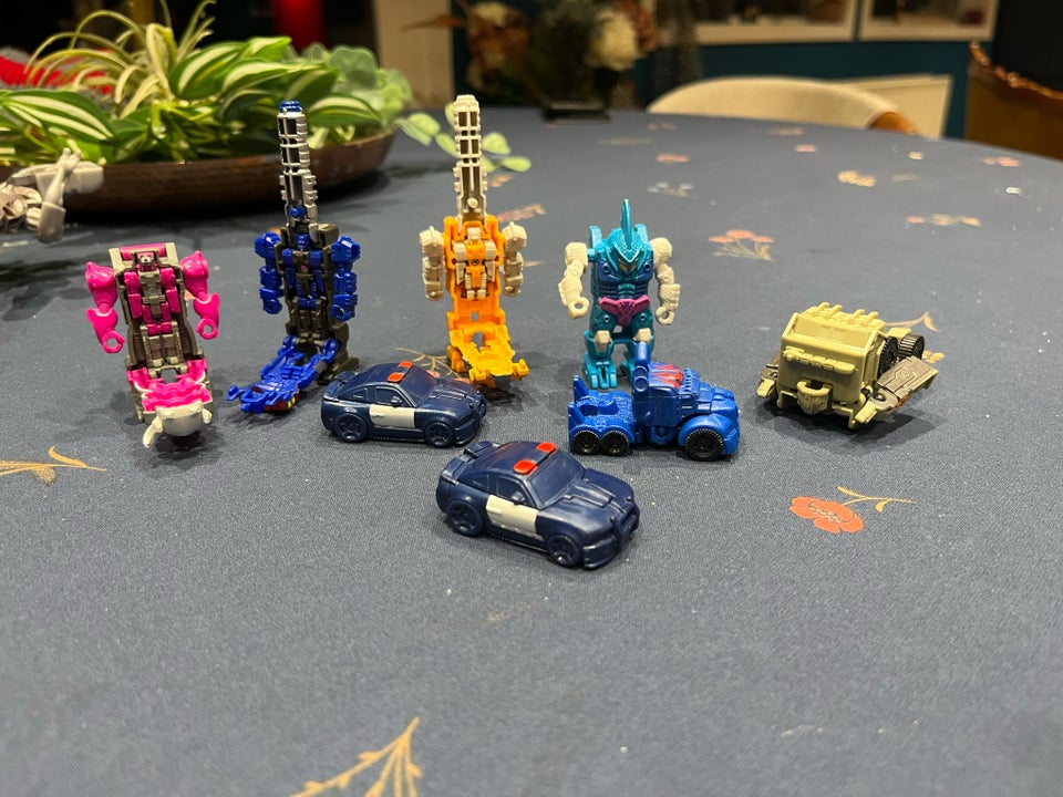 Mini Transformers, Transformers