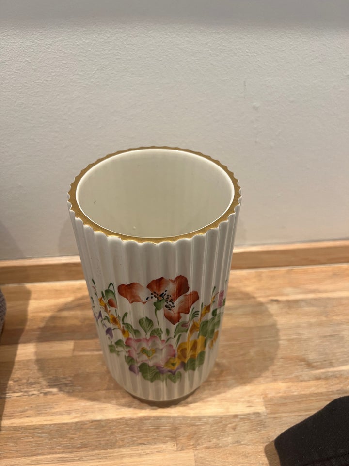 Porcelæn Vase Lyngby