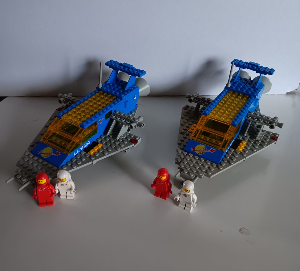 Lego Space, Dele til bl.a.