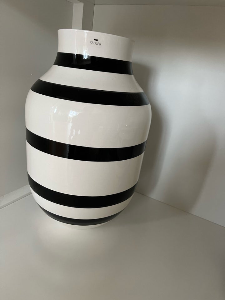 Vase, Vase