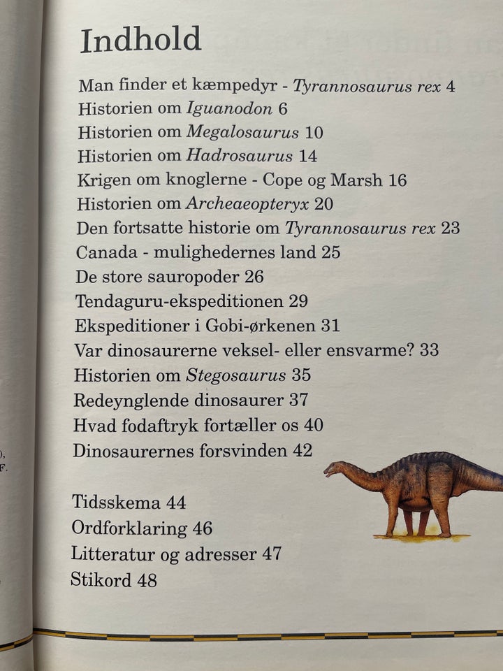 Jagten på Dinosaurer, Dougal Dixon