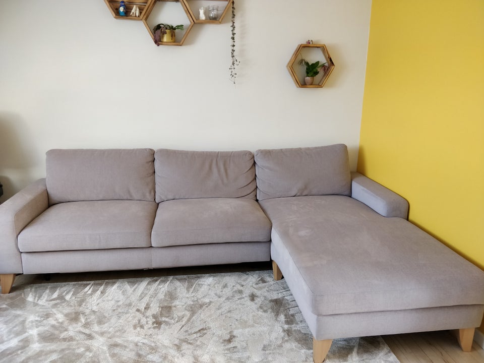 Sovesofa b: 275 l: 185