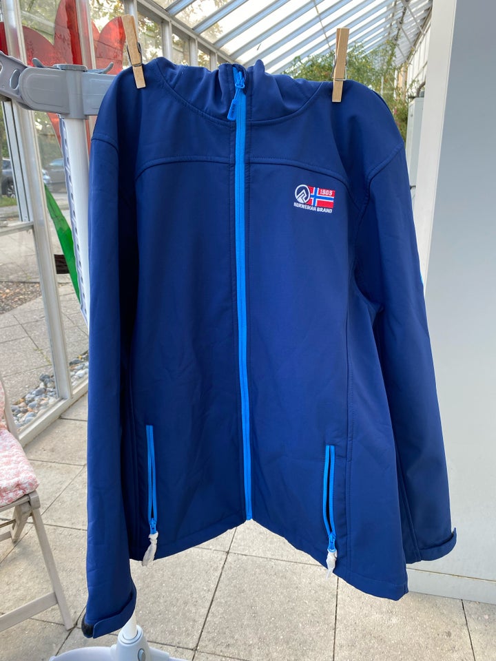 Softshell, str. 40, ROKK NORWEGIAN