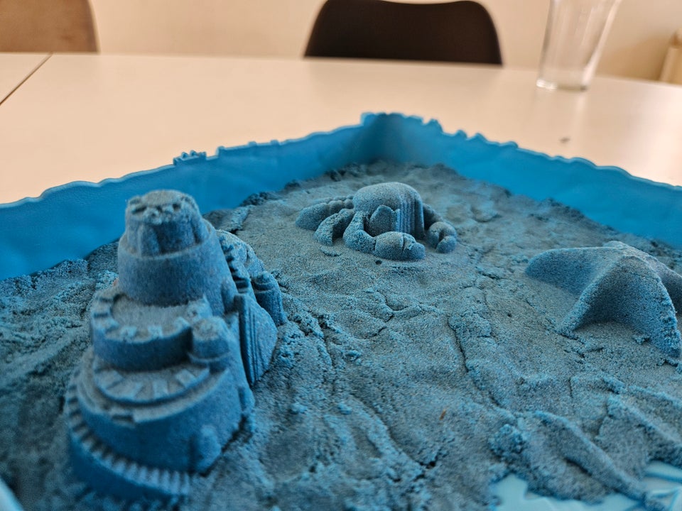 Sandkasselegetøj, Kinetic Sand,