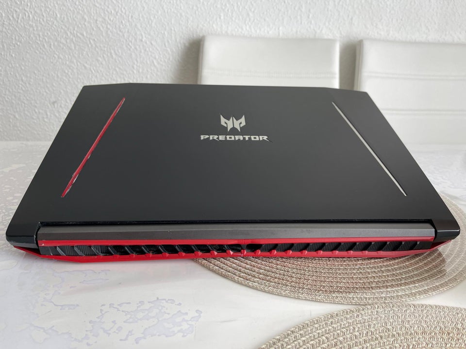 Acer Predator Helios 300 God Gamer