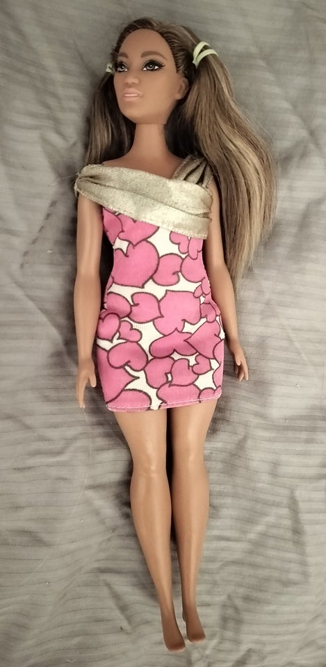 Barbie, Curvy Barbie