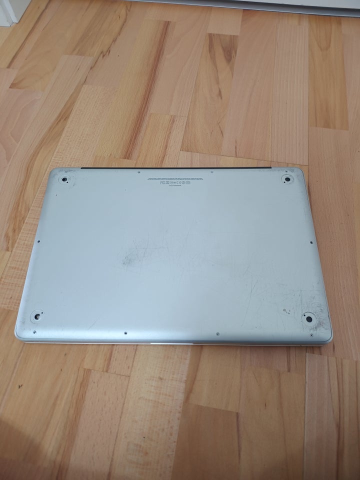 MacBook Pro, A1286, 2,4 GHz