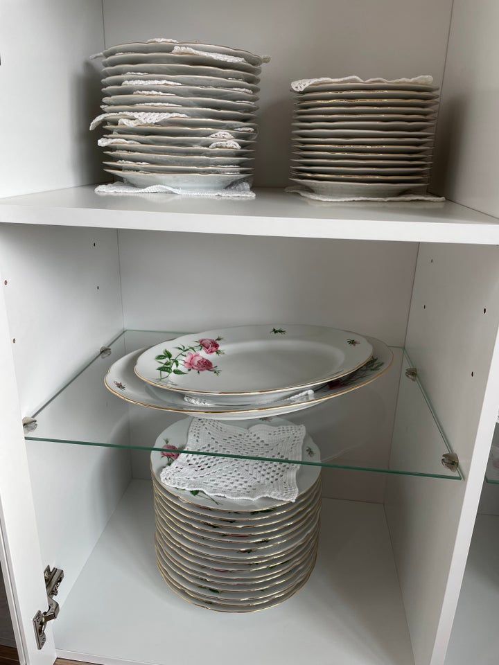 Porcelæn, Til 15 kuverter, Rosen