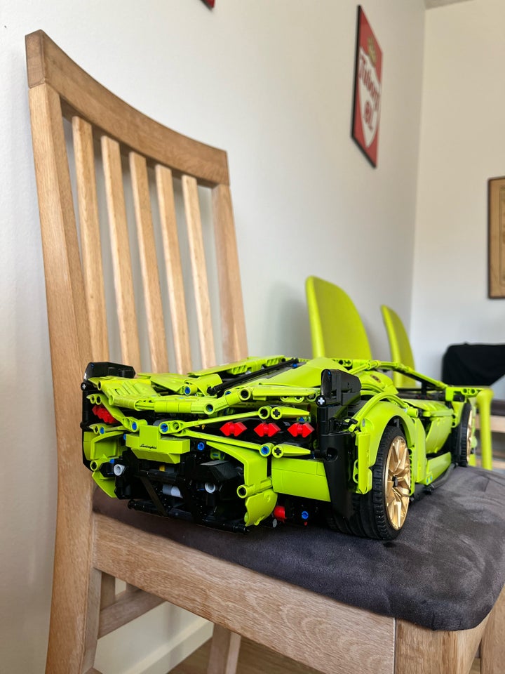 Lego Technic, Lamborghini sían