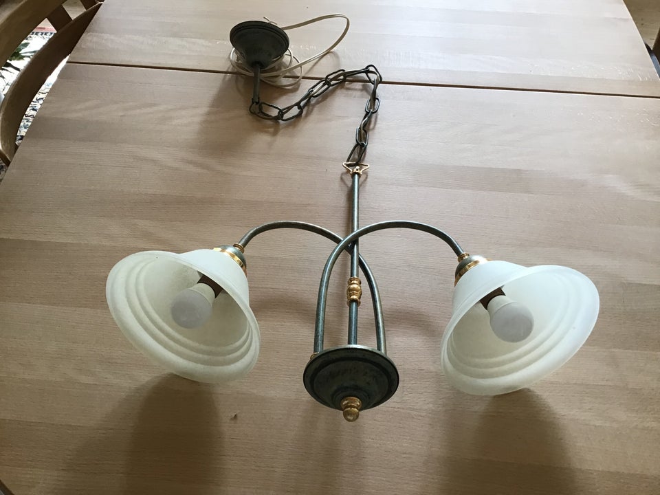 Anden loftslampe, Italiensk