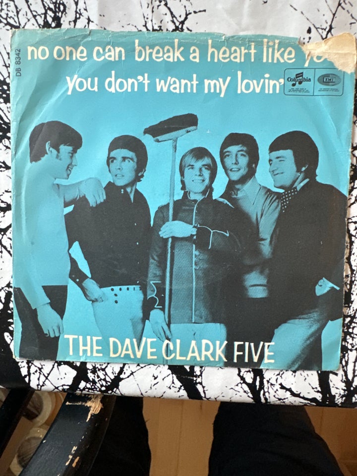 Single, The Dave Clark five