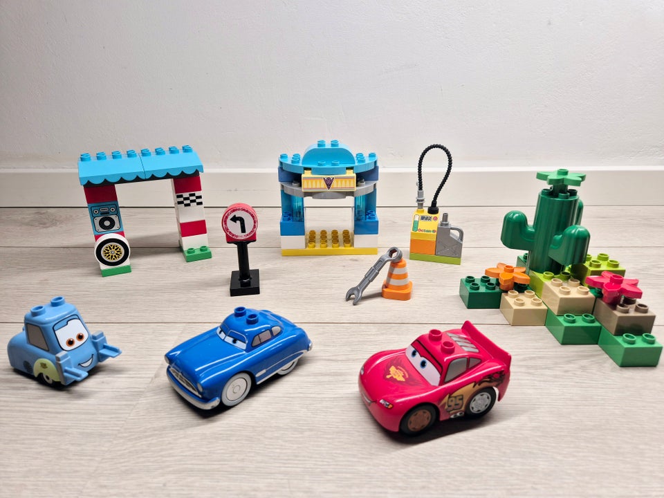 Lego Duplo, Disney cars