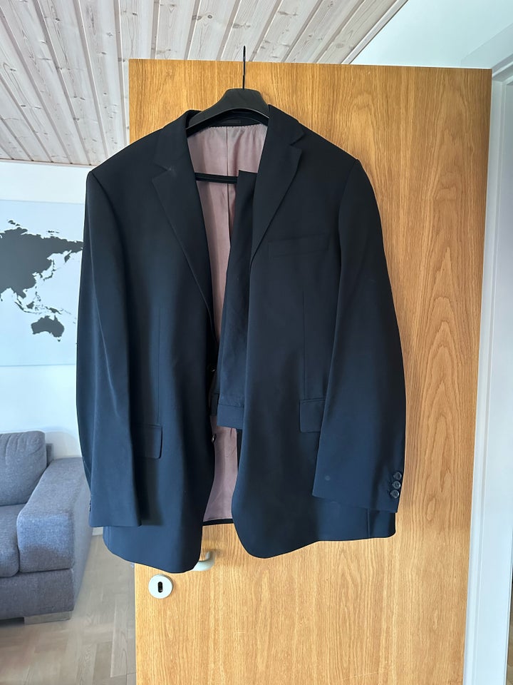 Jakkesæt Hugo Boss str XL