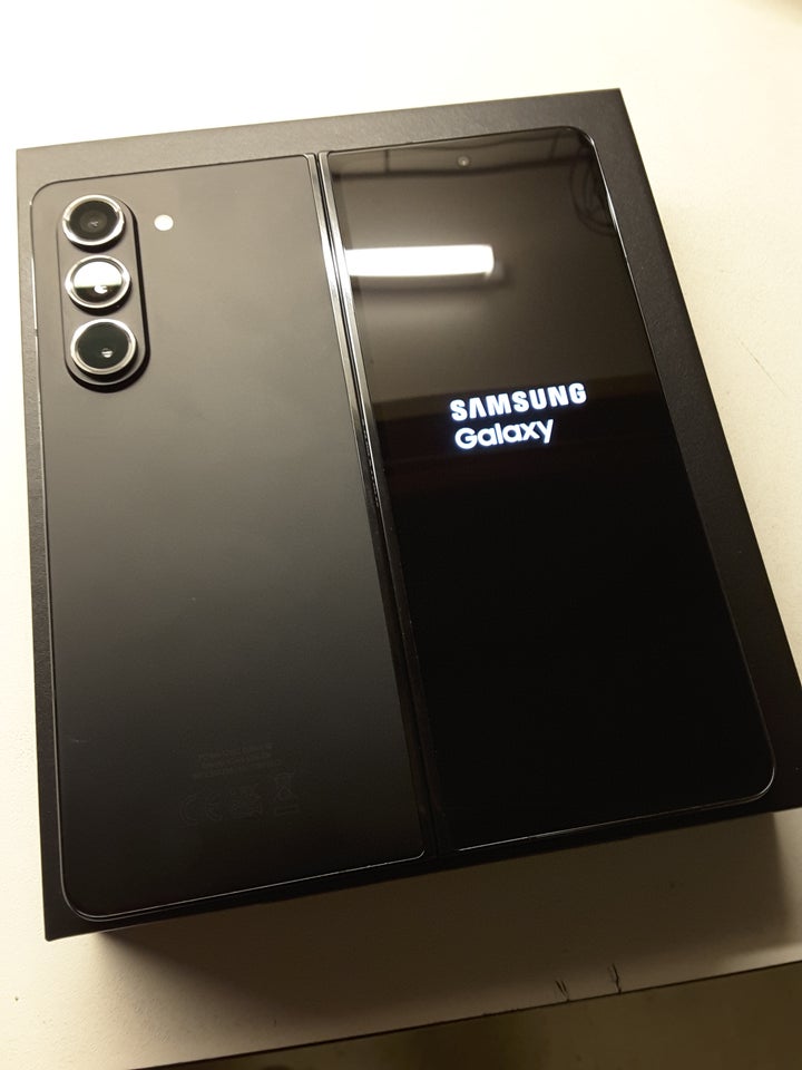 Samsung GALAXY Z FOLD 5 5G ANDROID